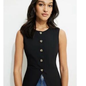 Dynamite Black Sleeveless Top